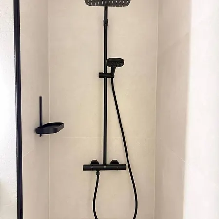 شقة Mar 52 *